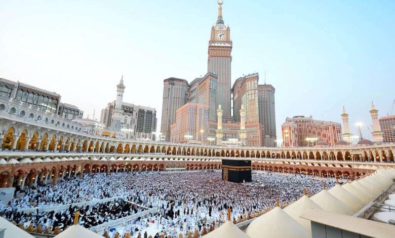 Best Umrah Hacks: How to Travel Smart and Simple